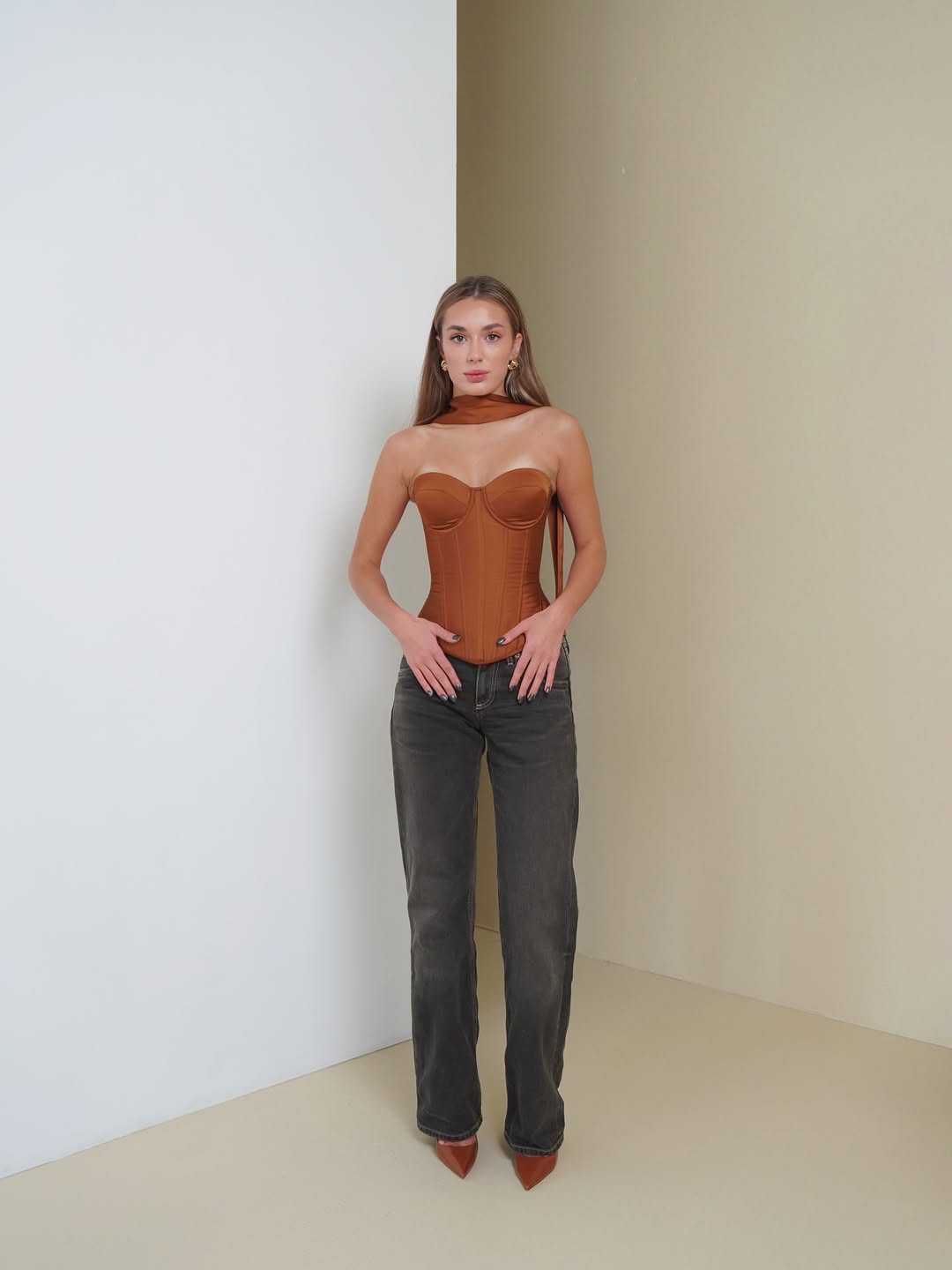 CLASSIC MONO CORSET || IN CARAMEL