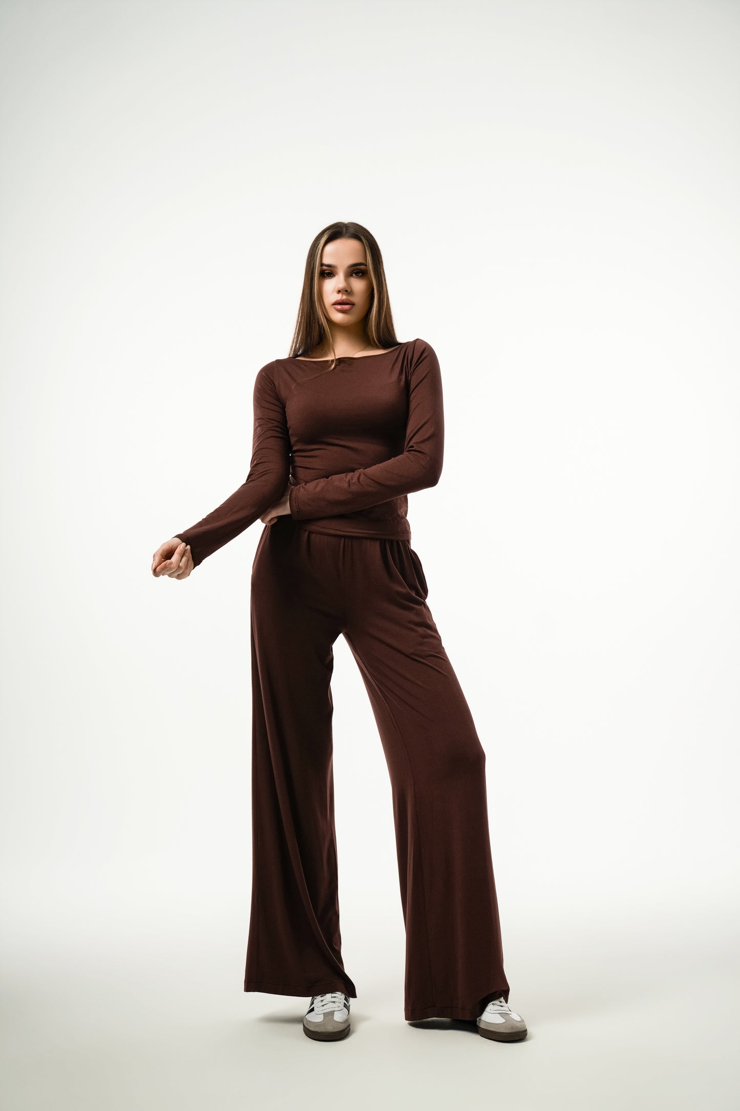 THE FLUID SILHOUETTE || SET OF TWO ||  IN BROWN